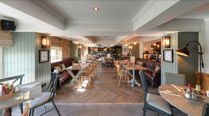 The Bluebird Inn | Pub, Kitchen