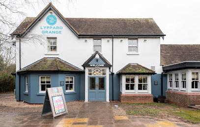 The Lyppard Grange