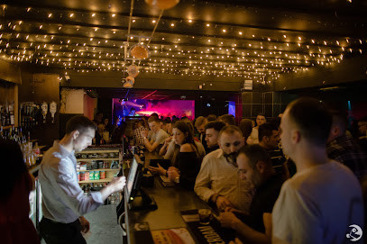 Pirana Nightclub