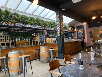 Tonic Bar