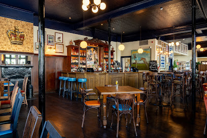 The Crown & Sceptre, Shepherd's Bush