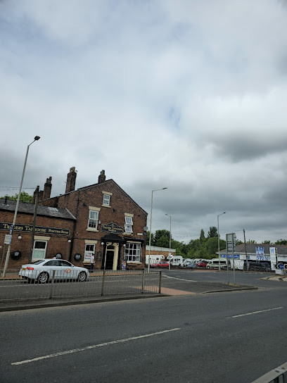 Traders Taphouse