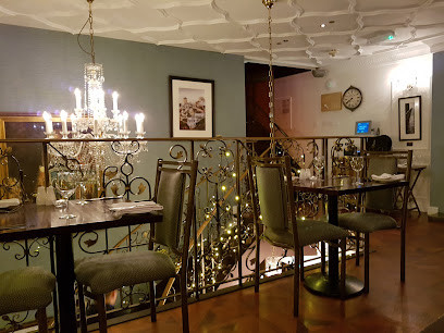 Café Vin Cinq Restaurant
