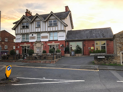 The Grapes, Gee Cross
