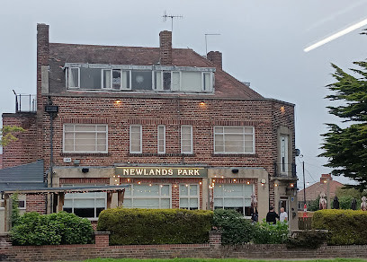 Newlands Park Hotel