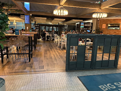 The Oceanic Pub & Kitchen
