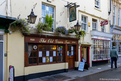 The Old Green Tree