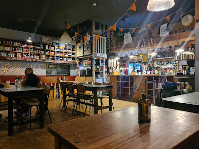 Major Tom's Social