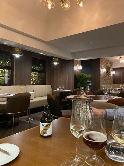 Roni's Restaurant