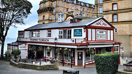 The Cat's Pyjamas Bar & Eatery
