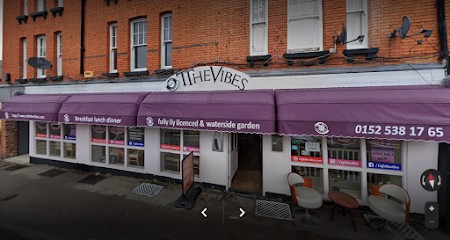 Cafe The Vibes
