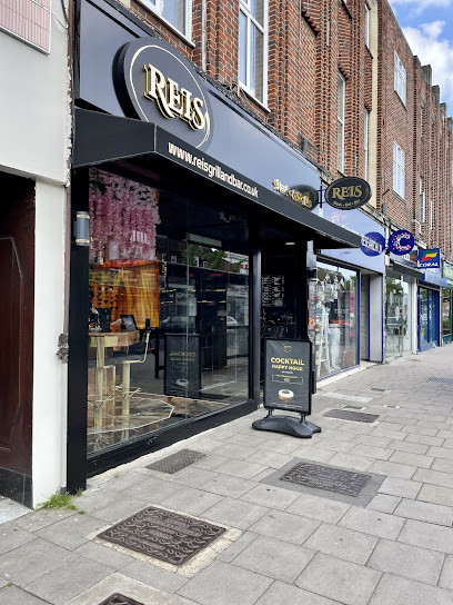 Reis Grill & Bar