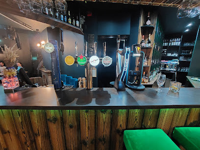 Bay Tree Hotel Bar