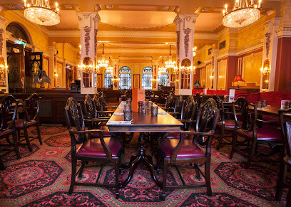 Cosy Club