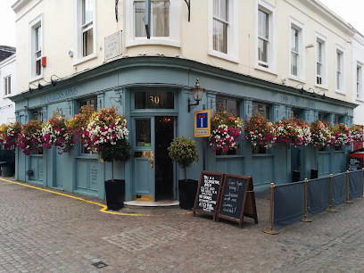 The Queens Arms