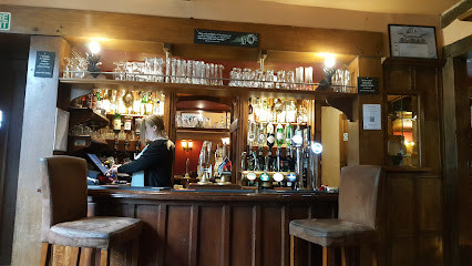 Tudors at the White Hart Hotel