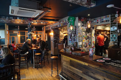 Six Barrel Drafthouse