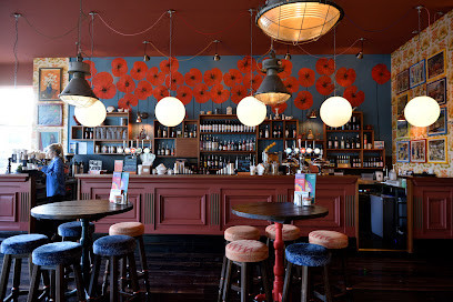 Calico Lounge