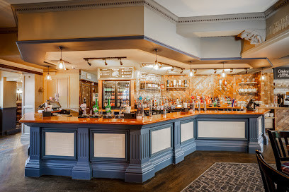 Peacock Hotel