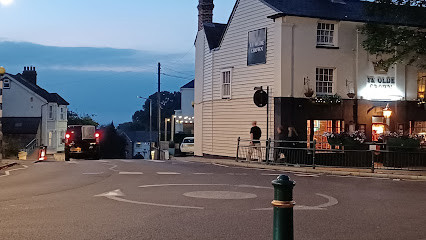 Ye Olde Crown