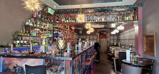 Hera Cocktail Lounge