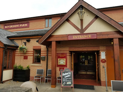 Riverside Farm - Farmhouse Inns