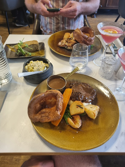 Owen's Kitchen & Bar