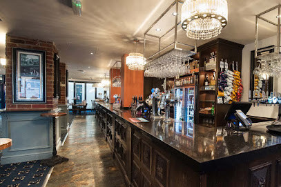 The Swan & Castle