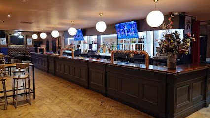 The Robin Wembley Indo - Italian Fusion Gastropub