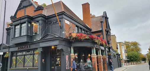 Wolfpack Fulham