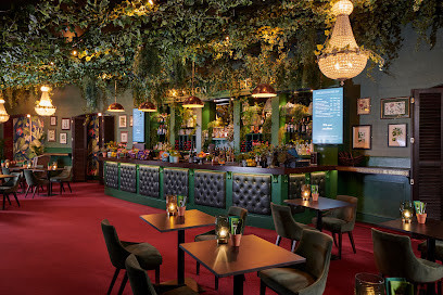 Kensington Garden Bar