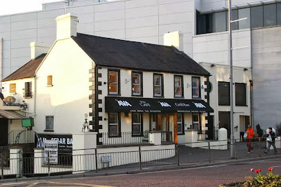 The Ava Winebar