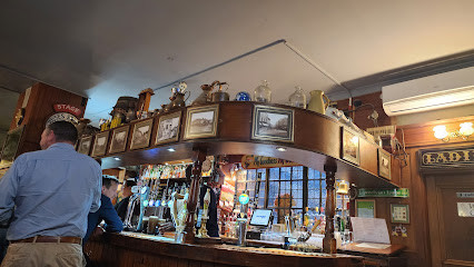 The Crown & Cushion